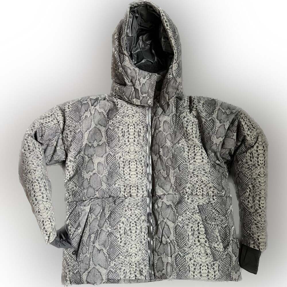 NWT - Varley Dorothy Ski Jacket Snake Print Army Green Size - Small
